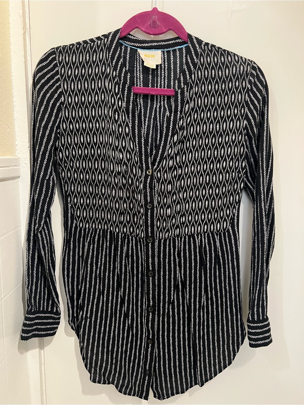 Long sleeve Tunic Button Up Black and White